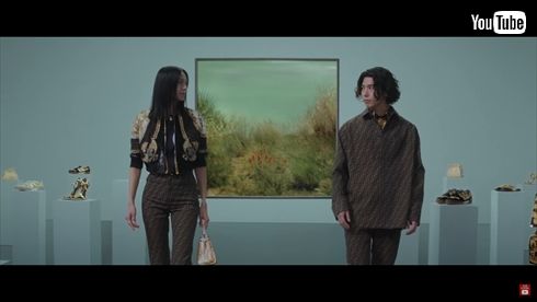 ハーパーズバザーでの榮倉奈々と賀来賢人の夫婦共演