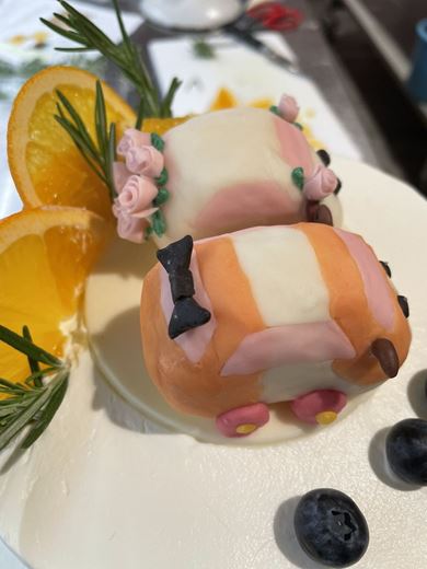 結婚式  ウェディングケーキ ケーキ デコレーションケーキ モルカー PUI PUI モルカー モルモット