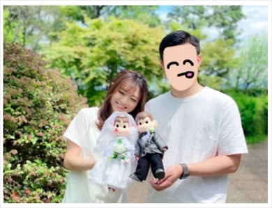 成田梨紗の夫婦ショット