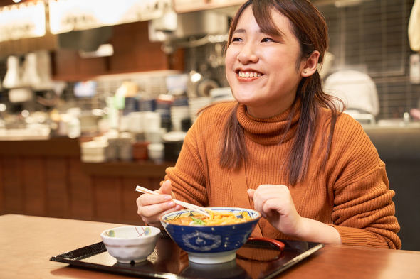 【PR】 丸亀製麺 トマたまカレーうどん ／　期間限定 復活 チーズ TOKIO 松岡昌宏