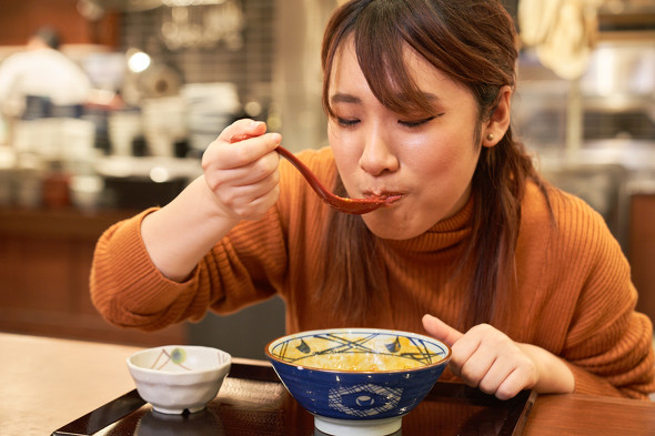 【PR】 丸亀製麺 トマたまカレーうどん ／　期間限定 復活 チーズ TOKIO 松岡昌宏