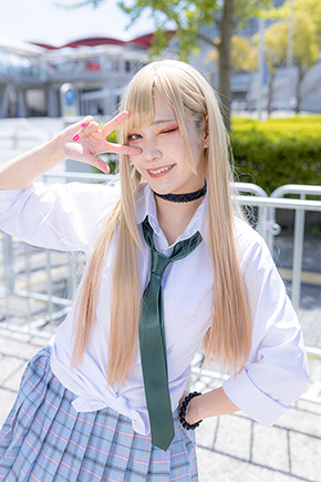 「その着せ替え人形は恋をする」黒江雫と喜多川海夢