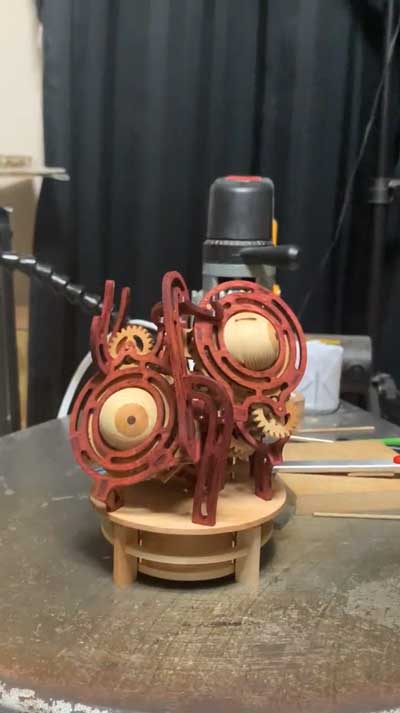 ホムンクルス 生成 からくり 目玉 動く