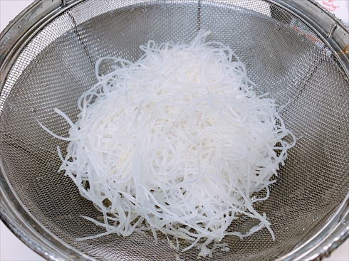 大根のつま 刺身 ねとめし
