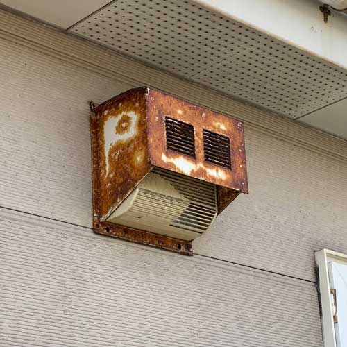 うろ覚えで パーマン 室外機 換気扇 フード イラスト