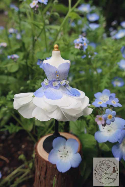 庭の花で作った「妖精のドレス」が国内外で人気 美しい自然の色