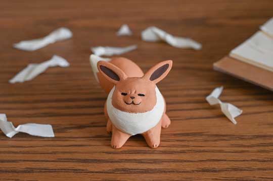 ポケモン イーブイ 置物 やらかした ごまかす 粘土 フィギュア