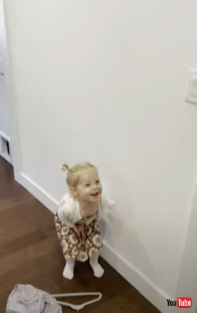 パパにドレスを着せたい女の子