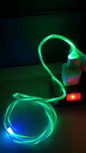 7色発光充電ケーブル