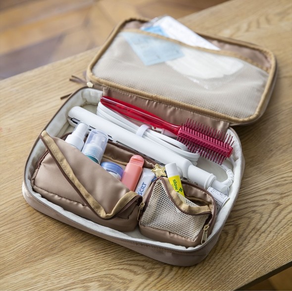 遠征用のトラベルポーチとして