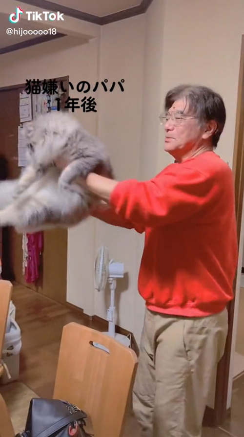 テオくんの左向き