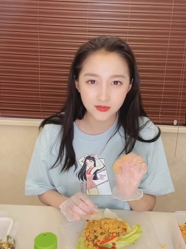 サラダサンドイッチ