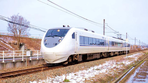 金沢駅の駅弁 特撰日本海かにめしと能登牛しぐれ丼
