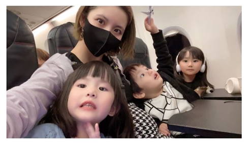 菊池瑠々と子どもたち