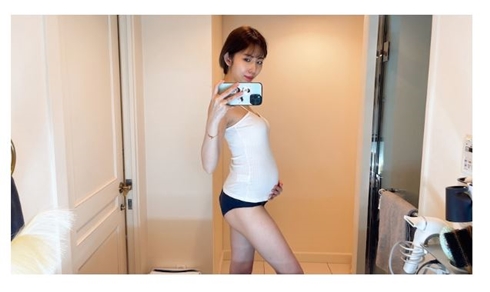 妊娠中の菊池瑠々