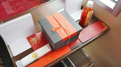 石川 七尾線の観光列車・花嫁のれん