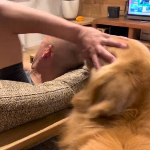 寝続けるお父さん