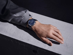 ロンジンのアンバサダーを務める本木雅弘