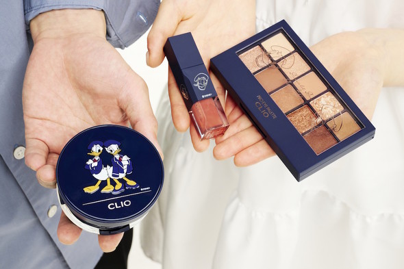 ドナルドのスクリーンデビューグッズ2022