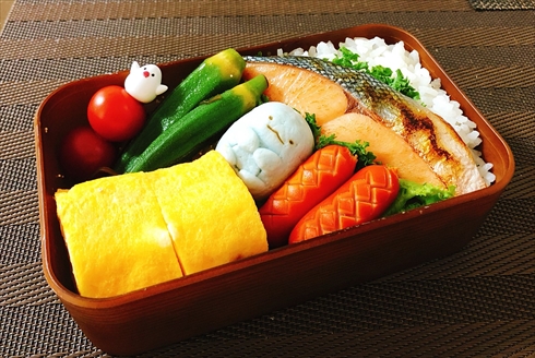 鮭 食品サンプル 喧嘩 夫 妻