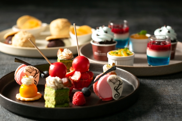 コラボレーションアフタヌーンティーの画像