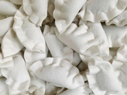 フェルトで出来た餃子や小籠包