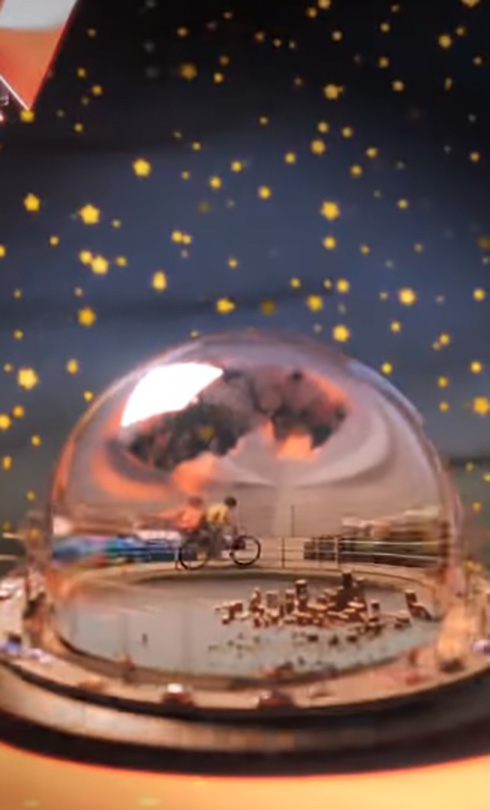 ジブリ「耳をすませば」がモチーフのオルゴールを3DCGアートで表現　自転車で街を走り抜ける二人の姿がすてき