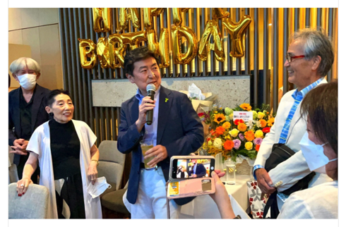 フリーアナウンサー笠井信輔と東海林のり子