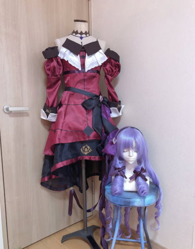 VTuber「壱百満天原サロメ」コスプレ衣装をかたる怪しい商品が