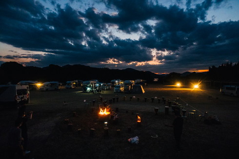 Carstay 三原車内寝泊計画