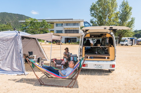 Carstay 三原車内寝泊計画