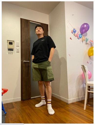 娘たちからのプレゼントを着こなすエハラマサヒロ