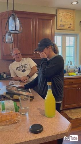 「Kid's Make Mom's Dream of Her Lost Dad Walking Her Down the Aisle a Reality || ViralHog」