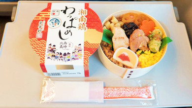 小田原の新作駅弁、湘南鶏 わっぱめし