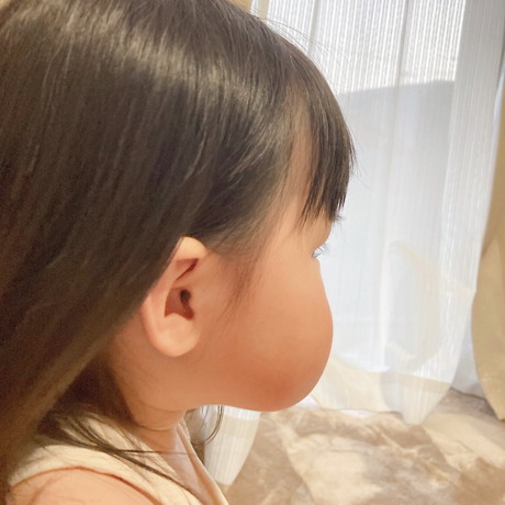 ほっぺが落ちそうなちびもなちゃん