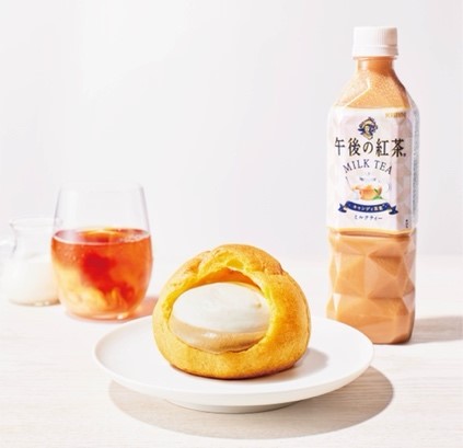 午後の紅茶 ミルクティー ジャンボシュークリーム