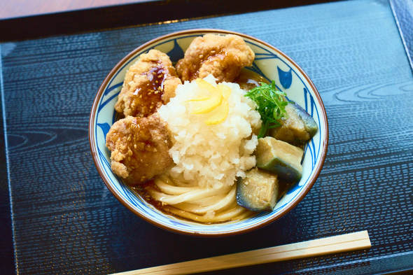 【画像】 　丸亀製麺  鬼おろし肉ぶっかけうどんPR 