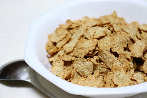 「みんなの手抜き朝ごはん教えて」募集ツイート　「味噌を塗るだけ」「ツナ缶をそのまま」と簡単に再現できそうなアイデア集まる