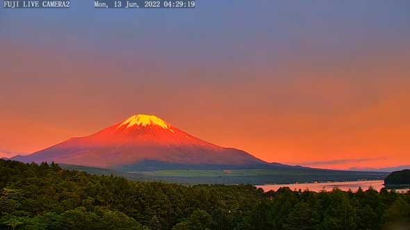 赤富士 絶景富士山写真 富士山の絶景スポット10選！赤富士・ダイヤモンド富士の絶景写真