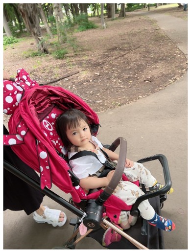 川崎希が履いているNIKEのサンダル