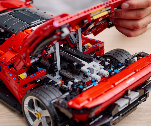 レゴ テクニック フェラーリ デイトナ SP3