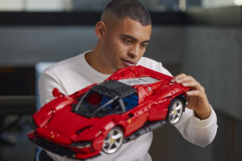 レゴ テクニック フェラーリ デイトナ SP3