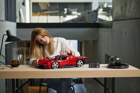 レゴ テクニック フェラーリ デイトナ SP3