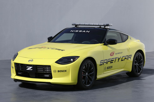 新型ZのスーパーGTセーフティカー仕様