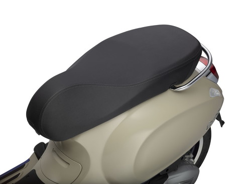 ベスパ プリマベーラ 新色