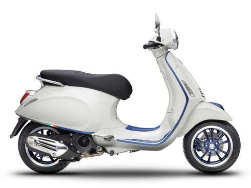 ベスパ プリマベーラ 新色