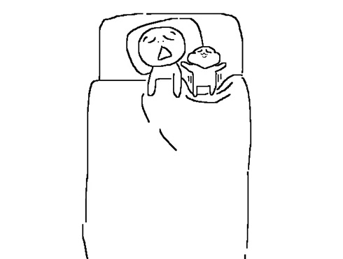 睡眠中に子どもが消えたと思ったら……？　子どもの寝相あるあるイラストの共感がすごい