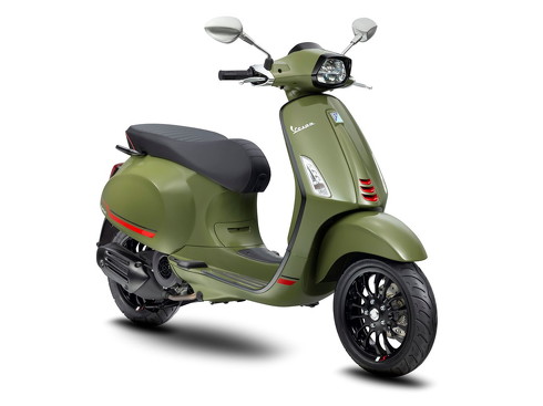 ベスパ スプリント 新色