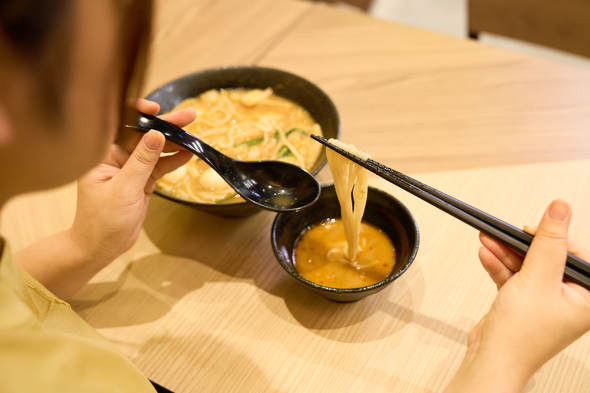 譚仔三哥（タムジャイサムゴー）豚ひき肉炒め