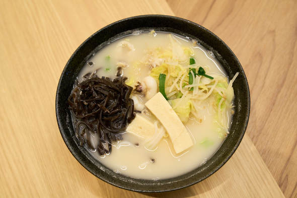 譚仔三哥（タムジャイサムゴー）クリアスープ、不辣